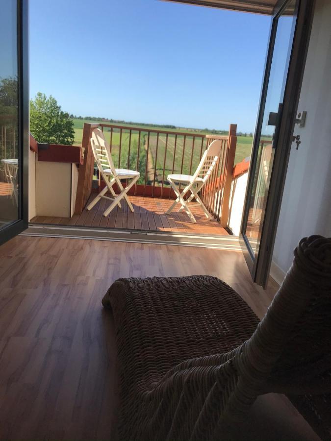 Zonnemaire In De Gele Hoed Mooie Appartementen Met Fantastisch Uitzicht מראה חיצוני תמונה